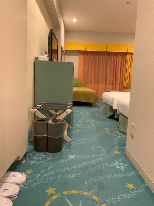 セレブレーションホテル、ディスカバーの入口から撮った写真